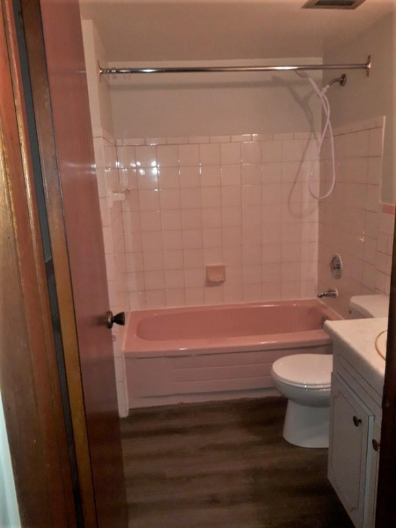 Seminole Place Apartments for rent Windsor, Ontario York Property