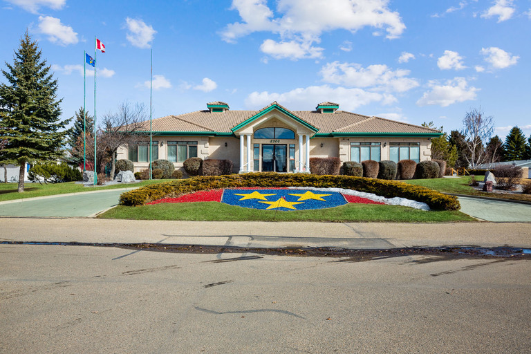 Davenport Place Featured Properties