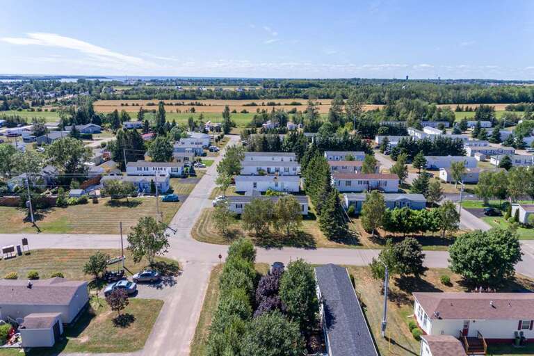 Woodridge Place Featured Properties