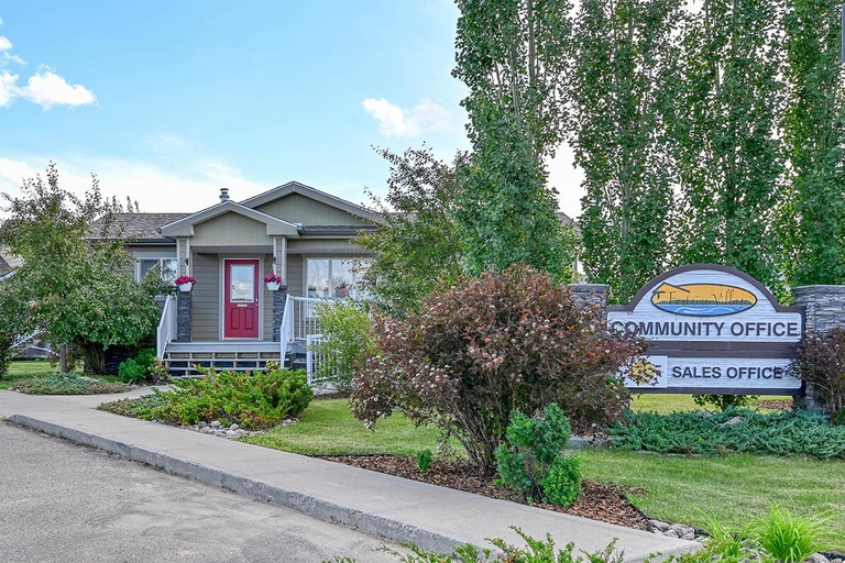 Fontaine Village Featured Properties