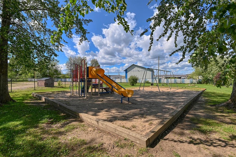 Lynwood Estates