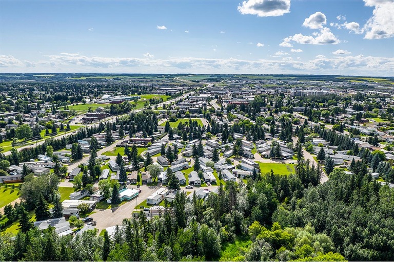 Parkside Community Featured Properties