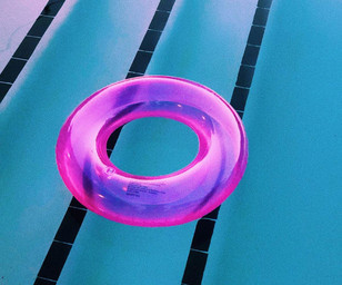 Outdoor Pool Amenity Image