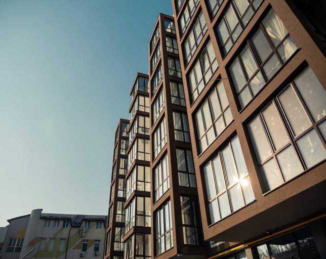 Willow Place Apartments - Building