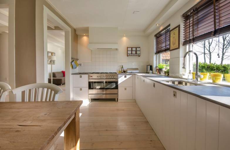 Parkmount - Kitchen Area