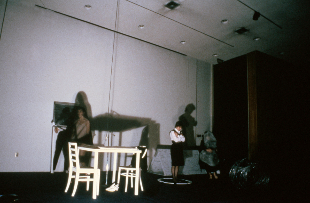 https://lynnbook.s3.amazonaws.com/flat_media/PrivateScreenings_1982_Mphs_MAA_photoslide15.jpg