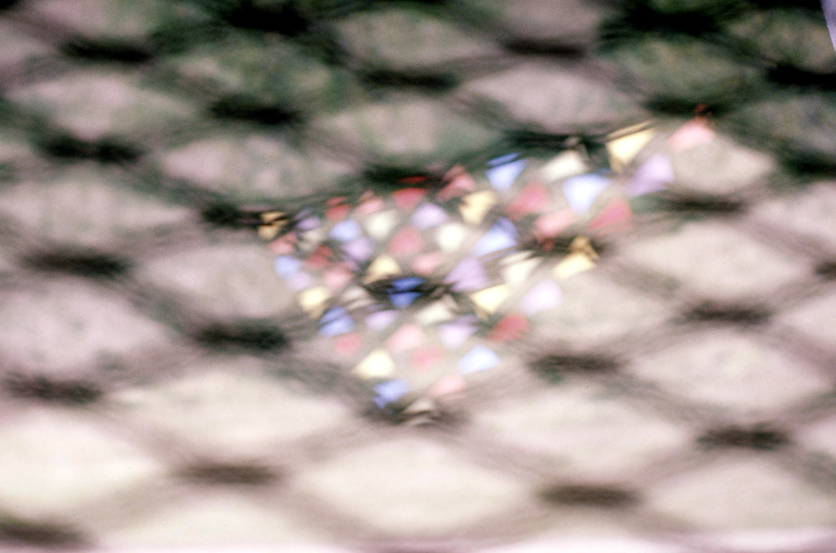 https://lynnbook.s3.amazonaws.com/flat_media/EarlyWorks_Sculpture_LBColorTriangleTheories_photoslide04.jpg https://lynnbook.s3.amazonaws.com/flat_media/EarlyWorks_Sculpture_LBColorTriangleTheories_photoslide04.jpg