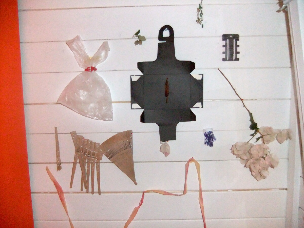 https://lynnbook.s3.amazonaws.com/flat_media/Chimaera_2014_Turkey_install_photodoc23.jpg https://lynnbook.s3.amazonaws.com/flat_media/Chimaera_2014_Turkey_install_photodoc23.jpg