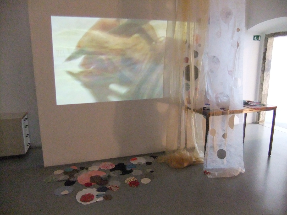 https://lynnbook.s3.amazonaws.com/flat_media/SongSpot_2010_Slovenia-Artstays_installation_processdoc07.JPG https://lynnbook.s3.amazonaws.com/flat_media/SongSpot_2010_Slovenia-Artstays_installation_processdoc07.JPG