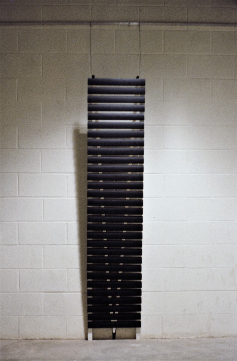 https://lynnbook.s3.amazonaws.com/flat_media/XMarksIt_1981_Mphs-MCA_sculpture_photoslide07.jpg
