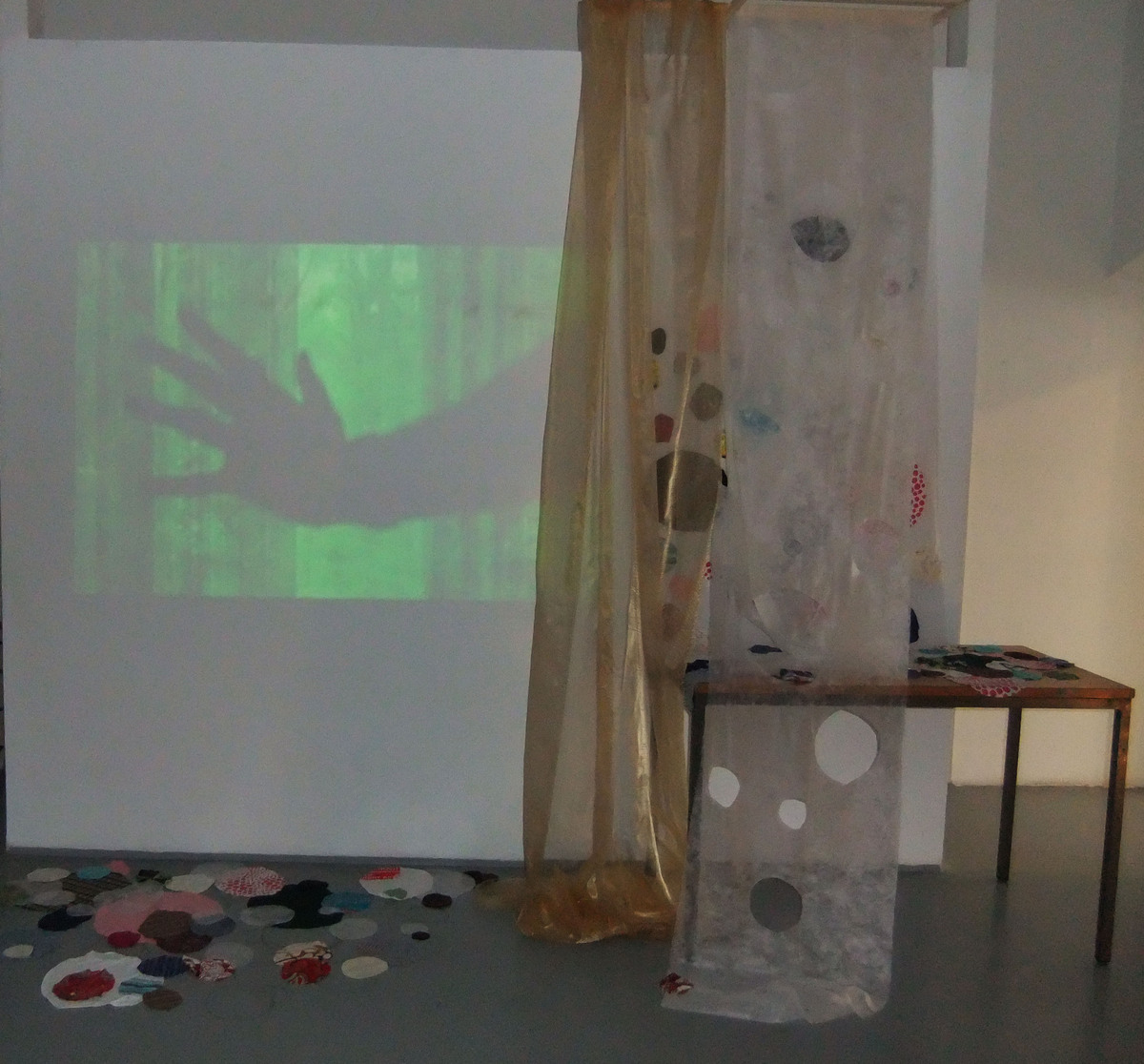 https://lynnbook.s3.amazonaws.com/flat_media/SongSpot_2010_Slovenia-Artstays_installation_photodoc01.jpg https://lynnbook.s3.amazonaws.com/flat_media/SongSpot_2010_Slovenia-Artstays_installation_photodoc01.jpg