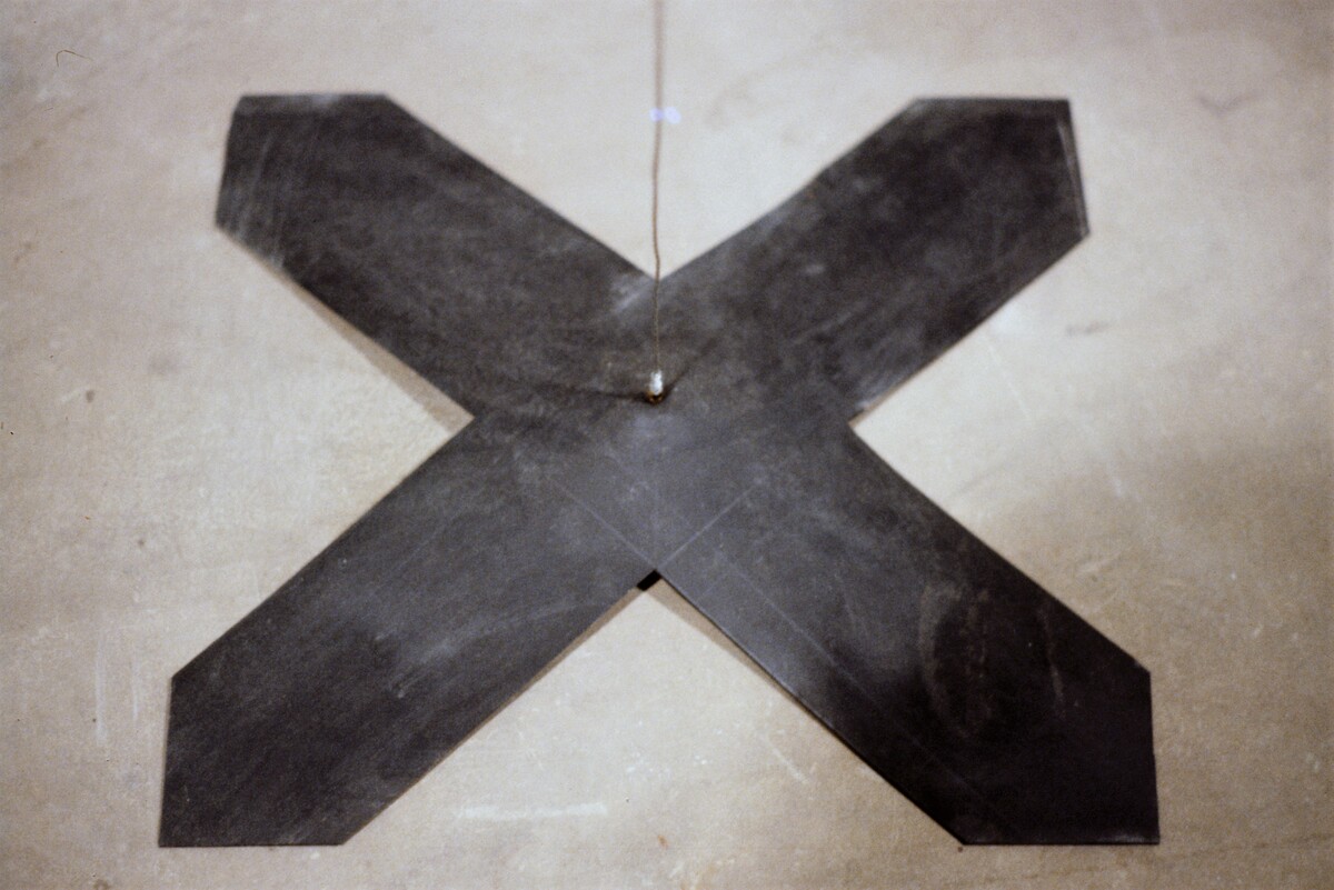 https://lynnbook.s3.amazonaws.com/flat_media/XMarksIt_1981_Mphs-MCA_sculpture_photoslide05.jpg https://lynnbook.s3.amazonaws.com/flat_media/XMarksIt_1981_Mphs-MCA_sculpture_photoslide05.jpg