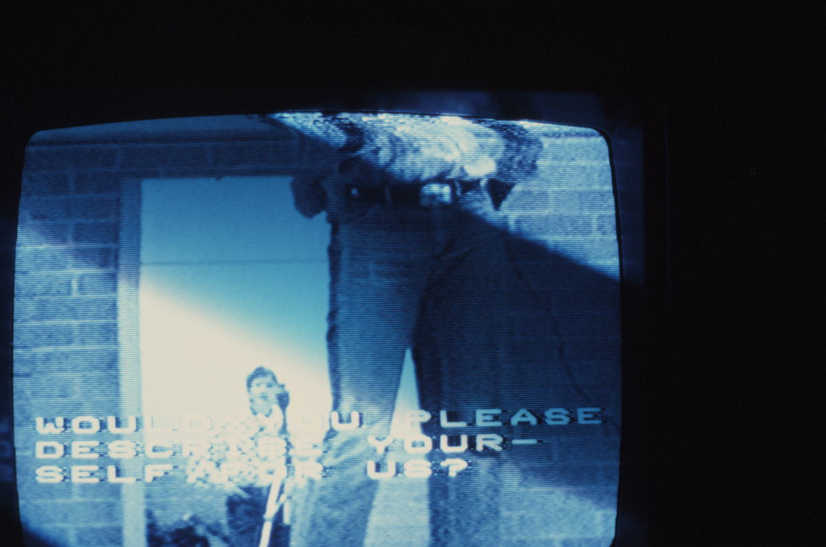 https://lynnbook.s3.amazonaws.com/flat_media/EarlyWorks_VidArt_Appsomsemb_photoslide01.jpg