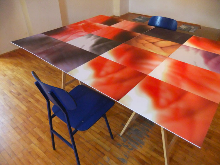 https://lynnbook.s3.amazonaws.com/flat_media/Organomics_2011_Sloven-Artstays_soundinstall_photo04.jpg https://lynnbook.s3.amazonaws.com/flat_media/Organomics_2011_Sloven-Artstays_soundinstall_photo04.jpg