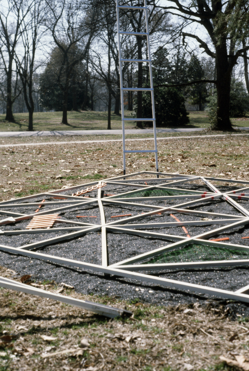 https://lynnbook.s3.amazonaws.com/flat_media/EarlyWorks_Sculpture_GameMap_photoslide04.jpg