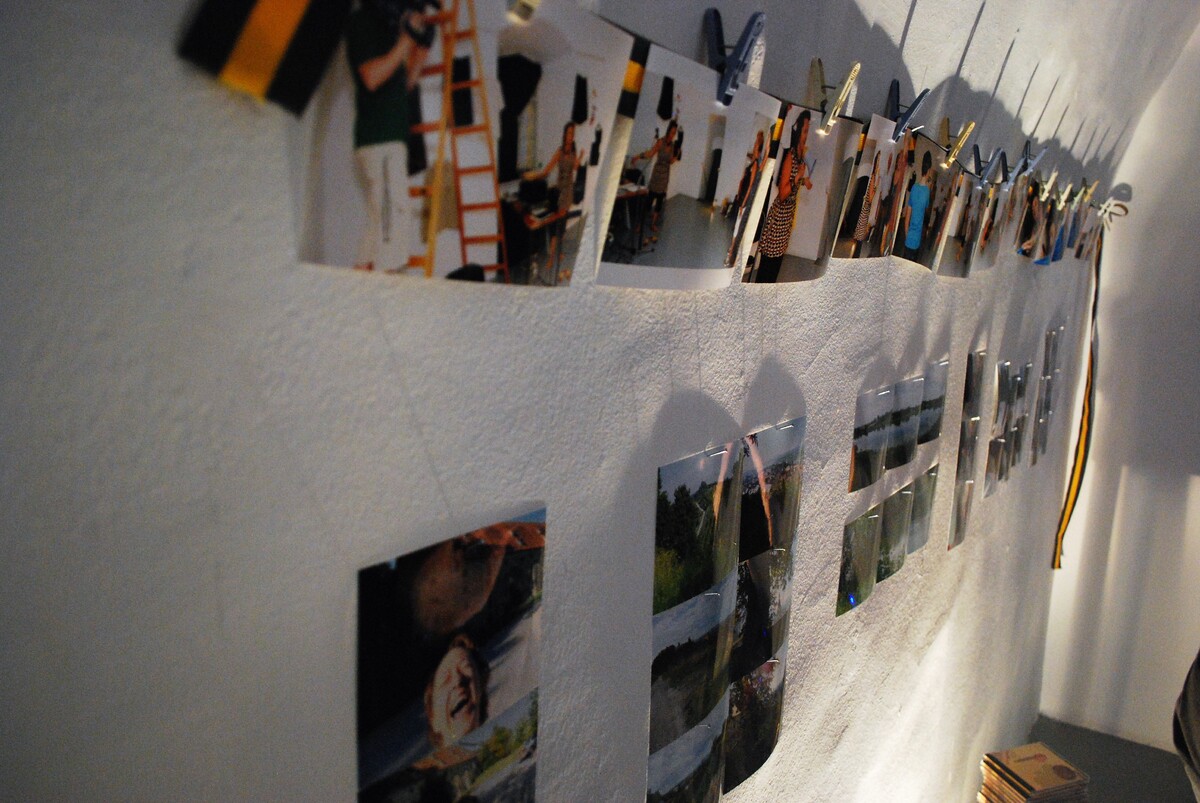 https://lynnbook.s3.amazonaws.com/flat_media/SongSpot_2010_Slovenia-Artstays_installation_photodoc09.jpg