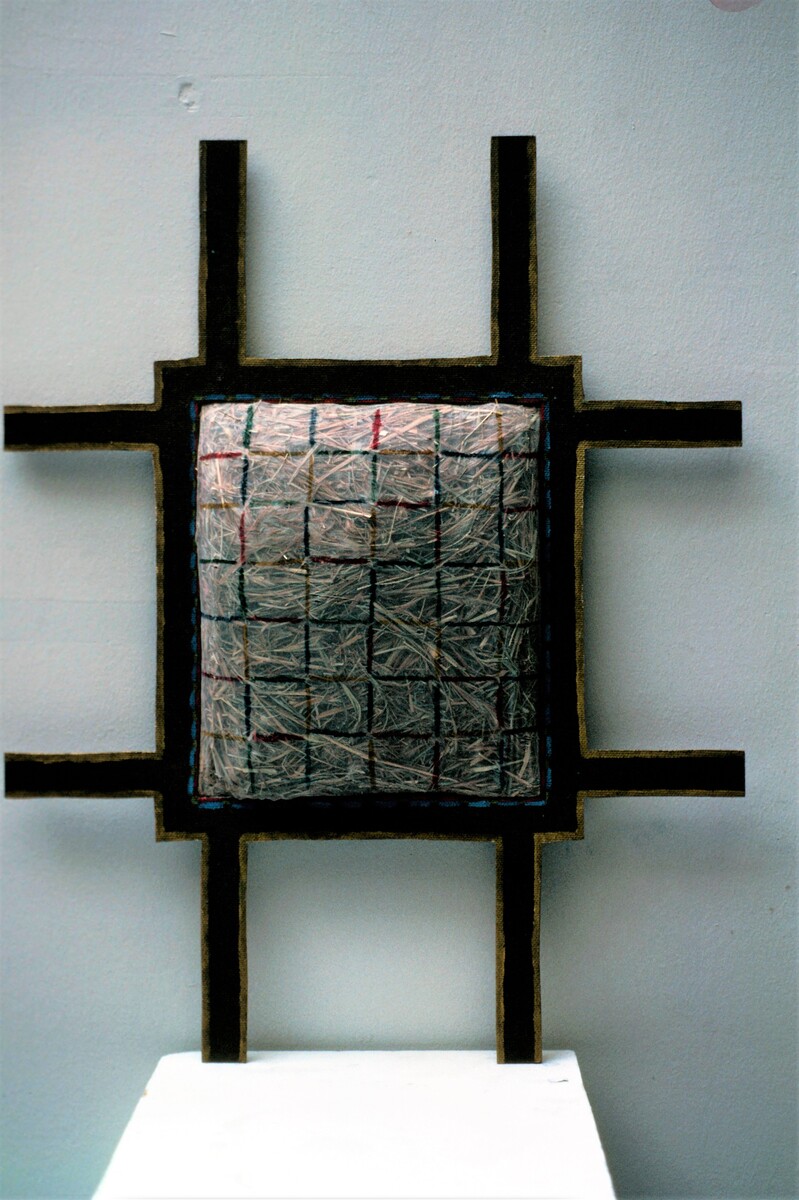 https://lynnbook.s3.amazonaws.com/flat_media/EarlyWorks_Sculpture_ConstraintSeries_photoslide03.jpg https://lynnbook.s3.amazonaws.com/flat_media/EarlyWorks_Sculpture_ConstraintSeries_photoslide03.jpg