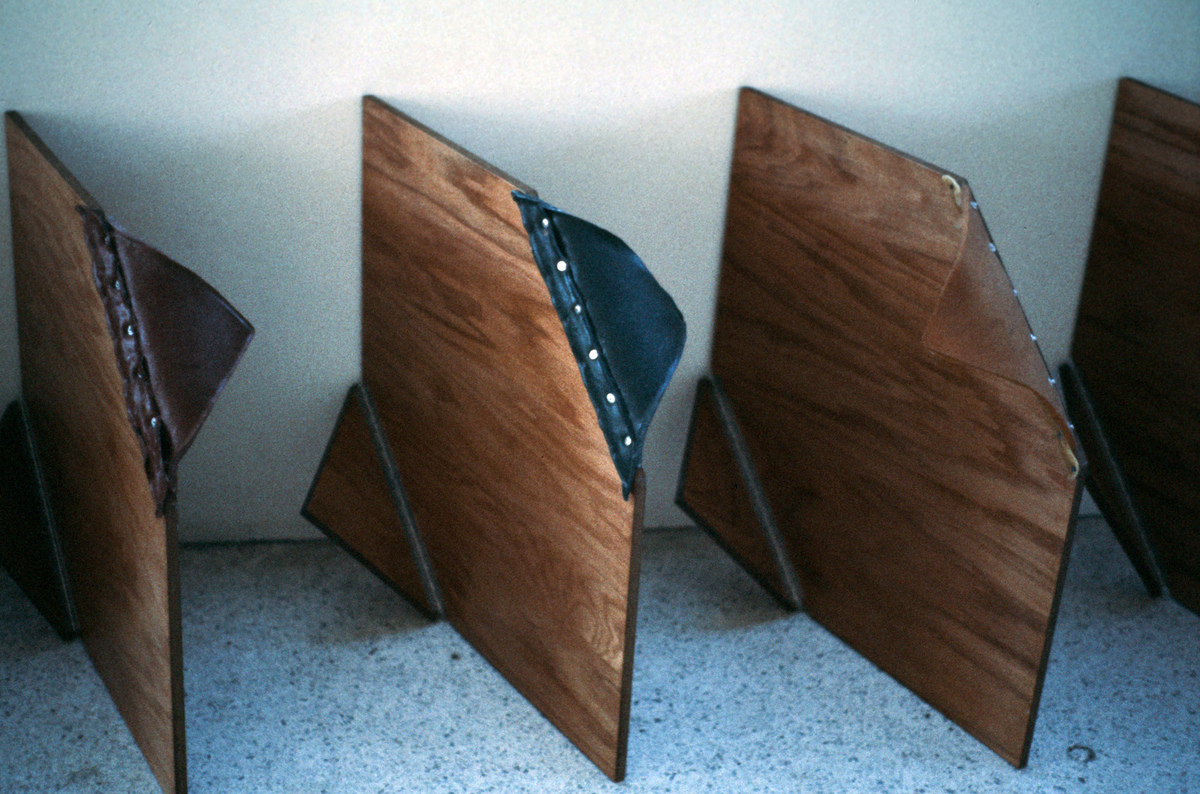 https://lynnbook.s3.amazonaws.com/flat_media/EarlyWorks_Sculpture_CornerSet_photoslide02.jpg https://lynnbook.s3.amazonaws.com/flat_media/EarlyWorks_Sculpture_CornerSet_photoslide02.jpg
