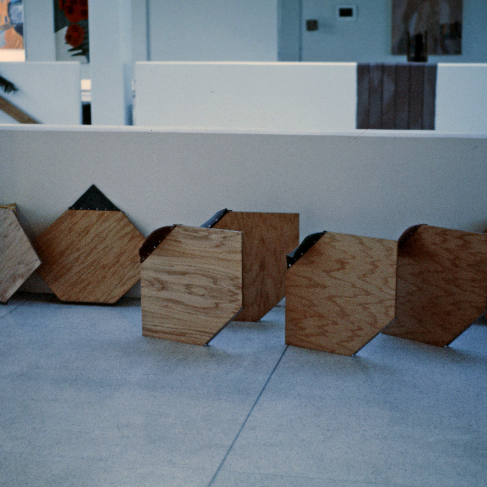 Corner Set, 1979, Memphis, Memphis College of Art, sculpture, photo slide 01