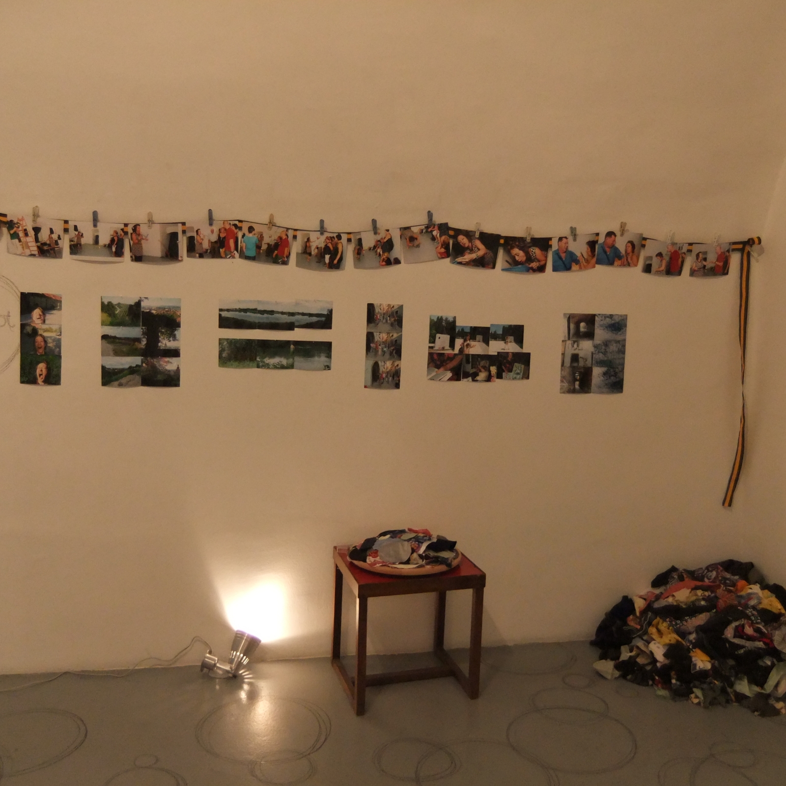 https://lynnbook.s3.amazonaws.com/flat_media/SongSpot_2010_Slovenia-Artstays_installation_processdoc11.JPG