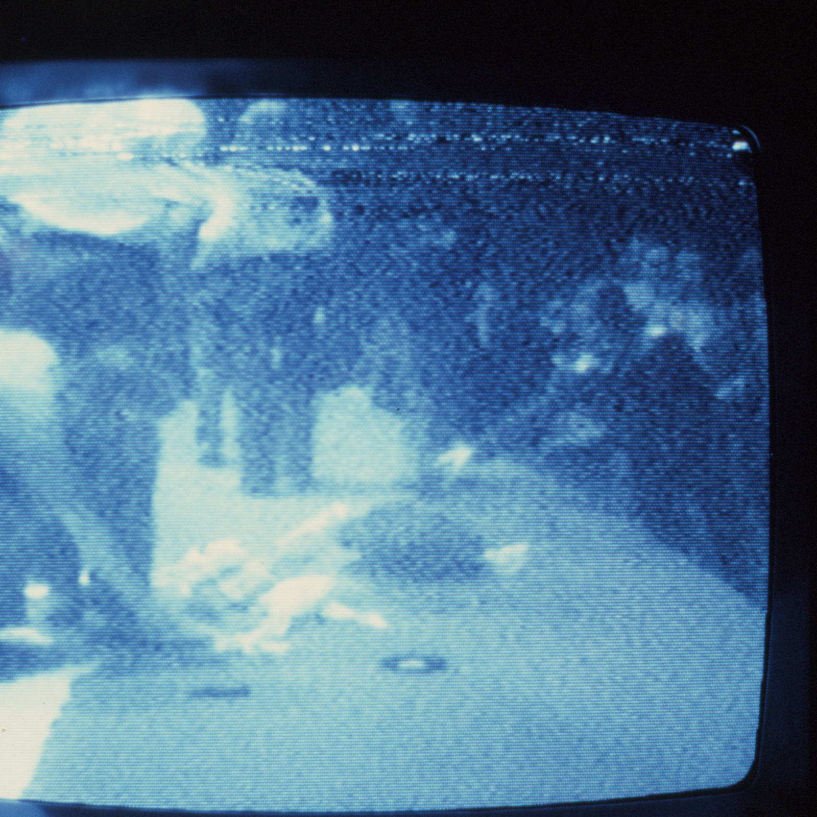 https://lynnbook.s3.amazonaws.com/flat_media/AdvStack2_1979_EveofPerf_MAA-Mphs_videostill_photoslide01.jpg