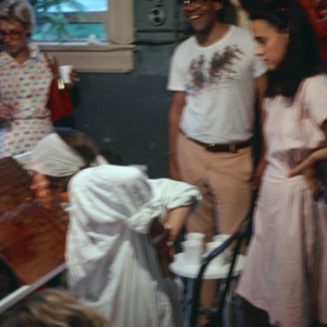 https://lynnbook.s3.amazonaws.com/flat_media/RecPaint_1980_Mphs-ToyGallery_perfinstall_photoslide06.jpg