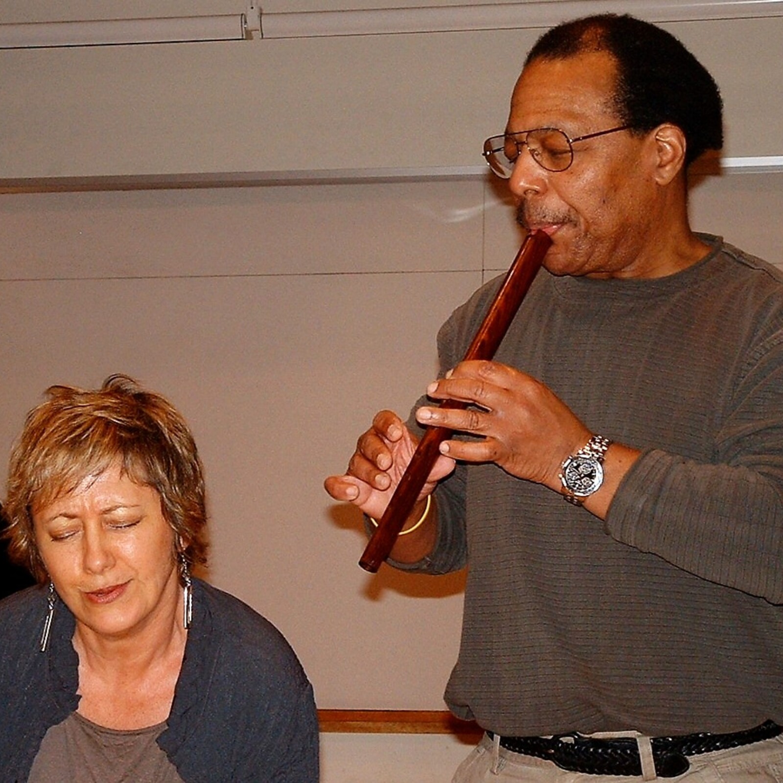 https://lynnbook.s3.amazonaws.com/flat_media/Book-Robeson_2009_WS-BetaVerde_RichLynnflute02.jpg