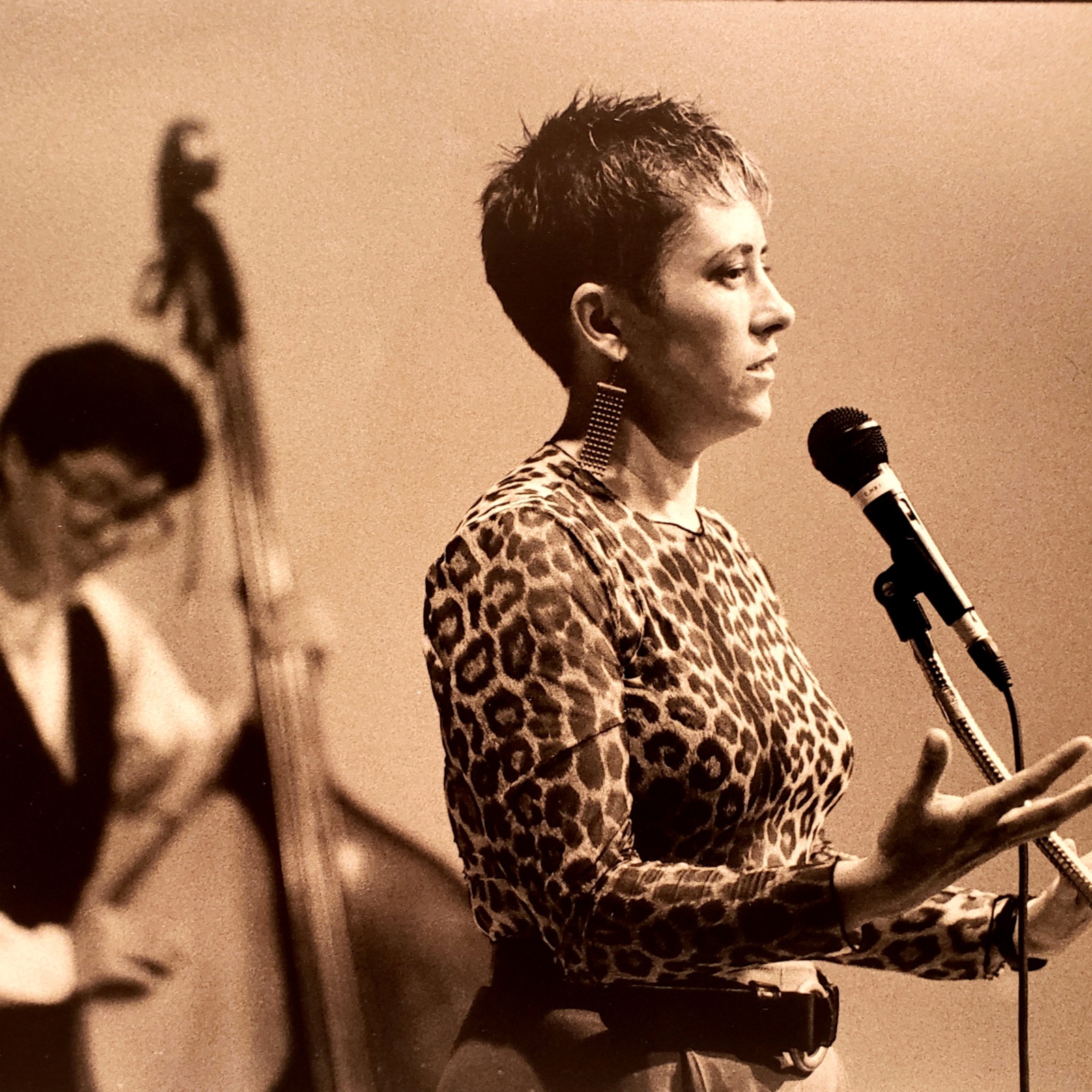 Book + Aoki, 1992, Chicago, HotHouse, concert performance, photo documentation 05