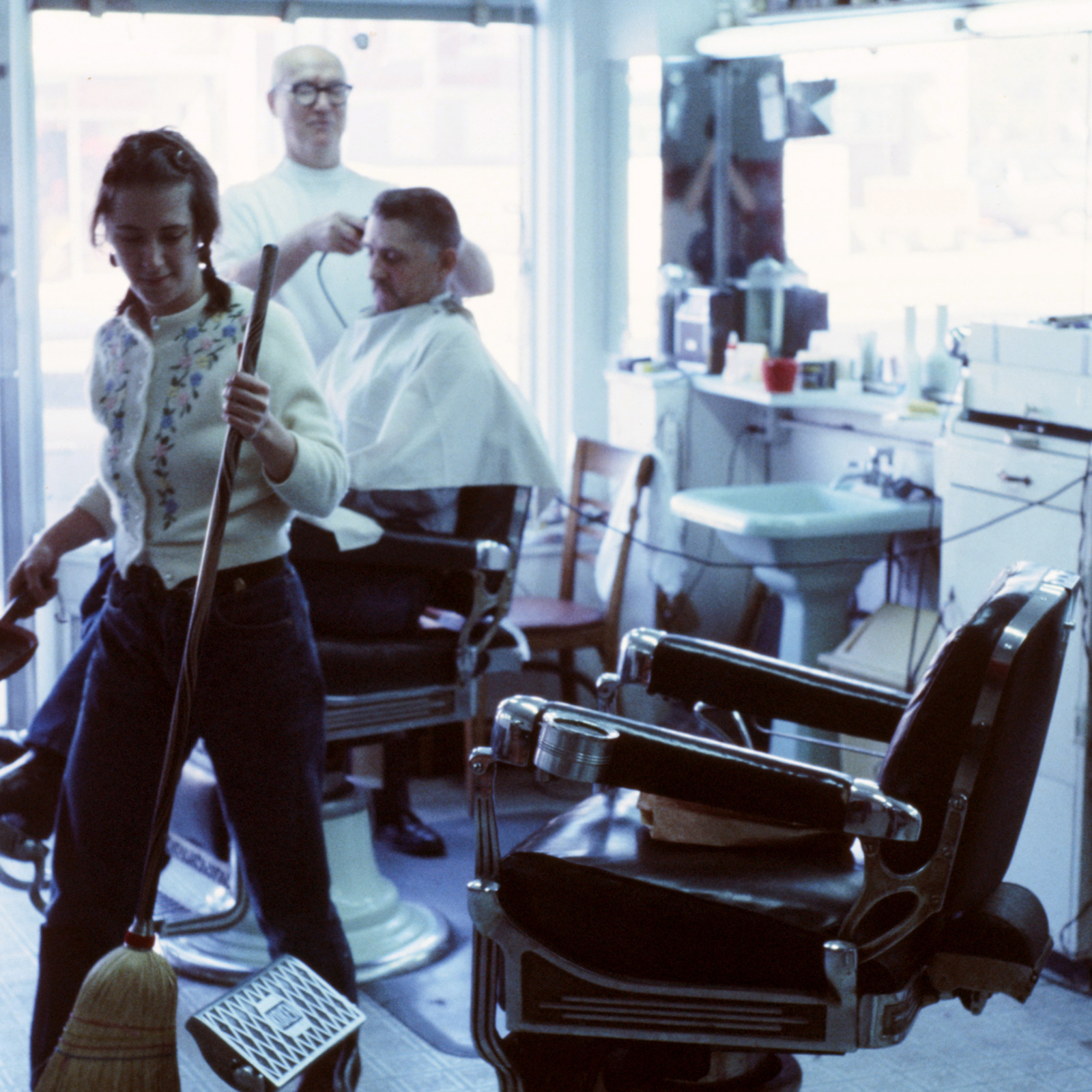 Hair Piece, 1980, Memphis, Memphis College of Art, exhibition installation, process, photo slide 06