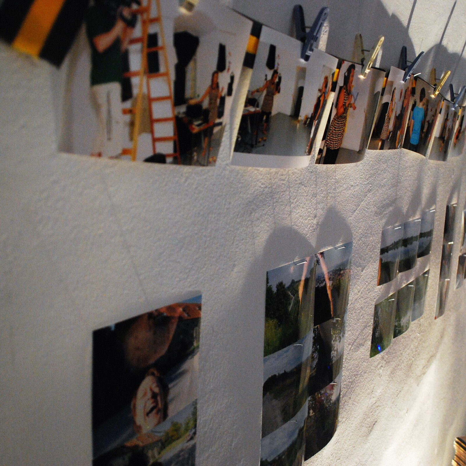 https://lynnbook.s3.amazonaws.com/flat_media/SongSpot_2010_Slovenia-Artstays_installation_photodoc09.jpg
