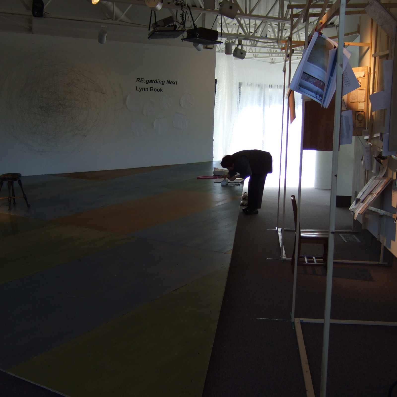 https://lynnbook.s3.amazonaws.com/flat_media/ReNext_2007_WS-SECCA_perf-exhib_exhibitionshots36.jpg