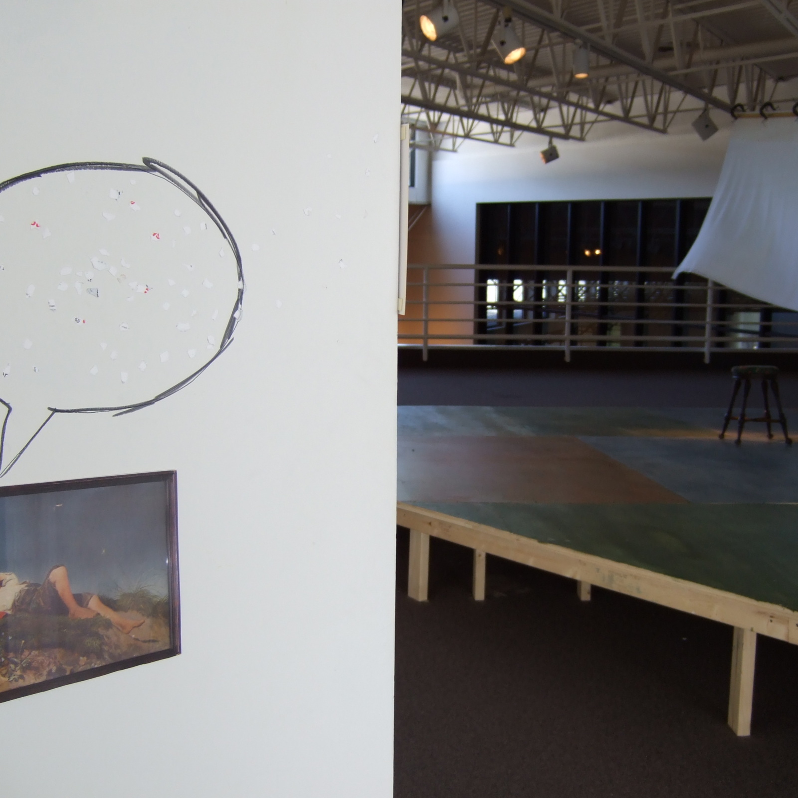 https://lynnbook.s3.amazonaws.com/flat_media/ReNext_2007_WS-SECCA_perf-exhib_exhibitionshots79.jpg
