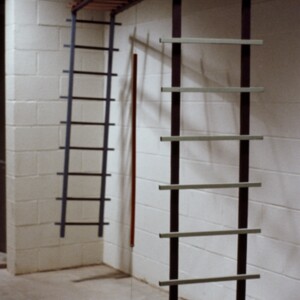 https://lynnbook.s3.amazonaws.com/flat_media/XMarksIt_1981_Mphs-MCA_sculpture_photoslide01.jpg
