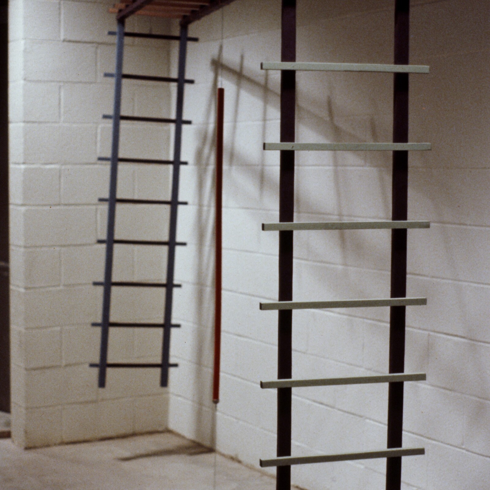 X Marks It exhibition, 1981, Memphis, Memphis College of Art, sculpture, photo slide 02