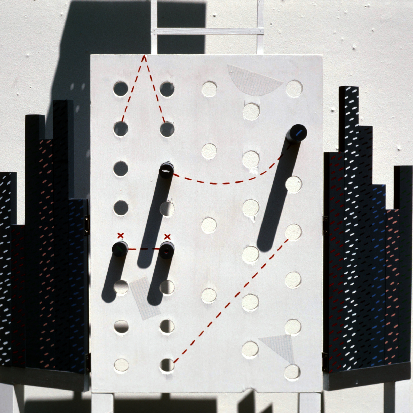 Game Test, 1981, Memphis, Memphis College of Art, sculpture, photo slide 02