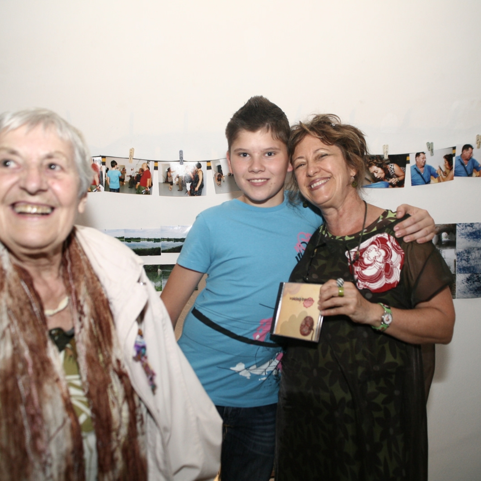 https://lynnbook.s3.amazonaws.com/flat_media/SongSpot_2010_Slovenia-Artstays_installation_photodoc15.JPG