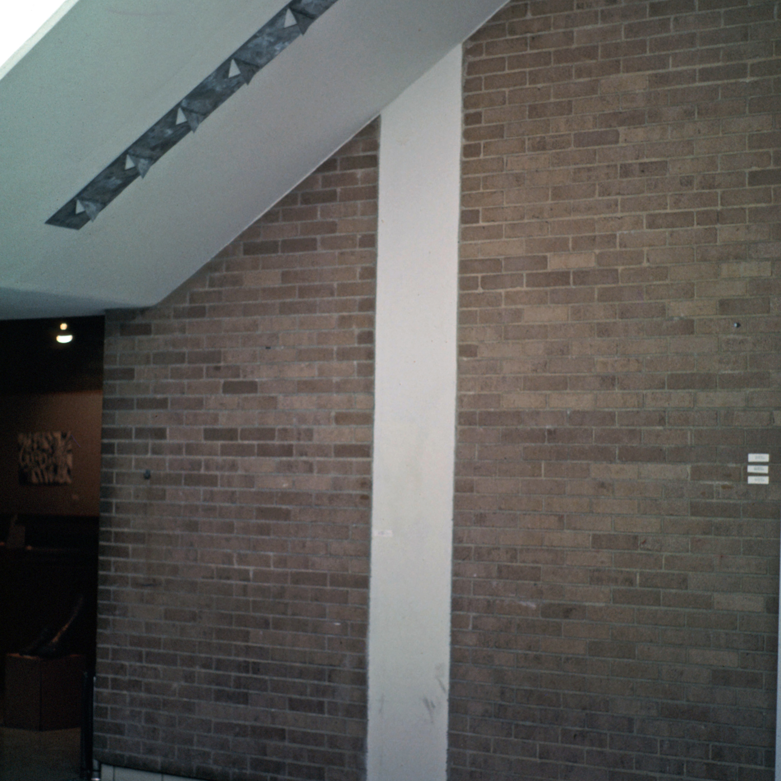 Back to Mom, 1980, Memphis, Memphis College of Art, sculpture, photo slide 01