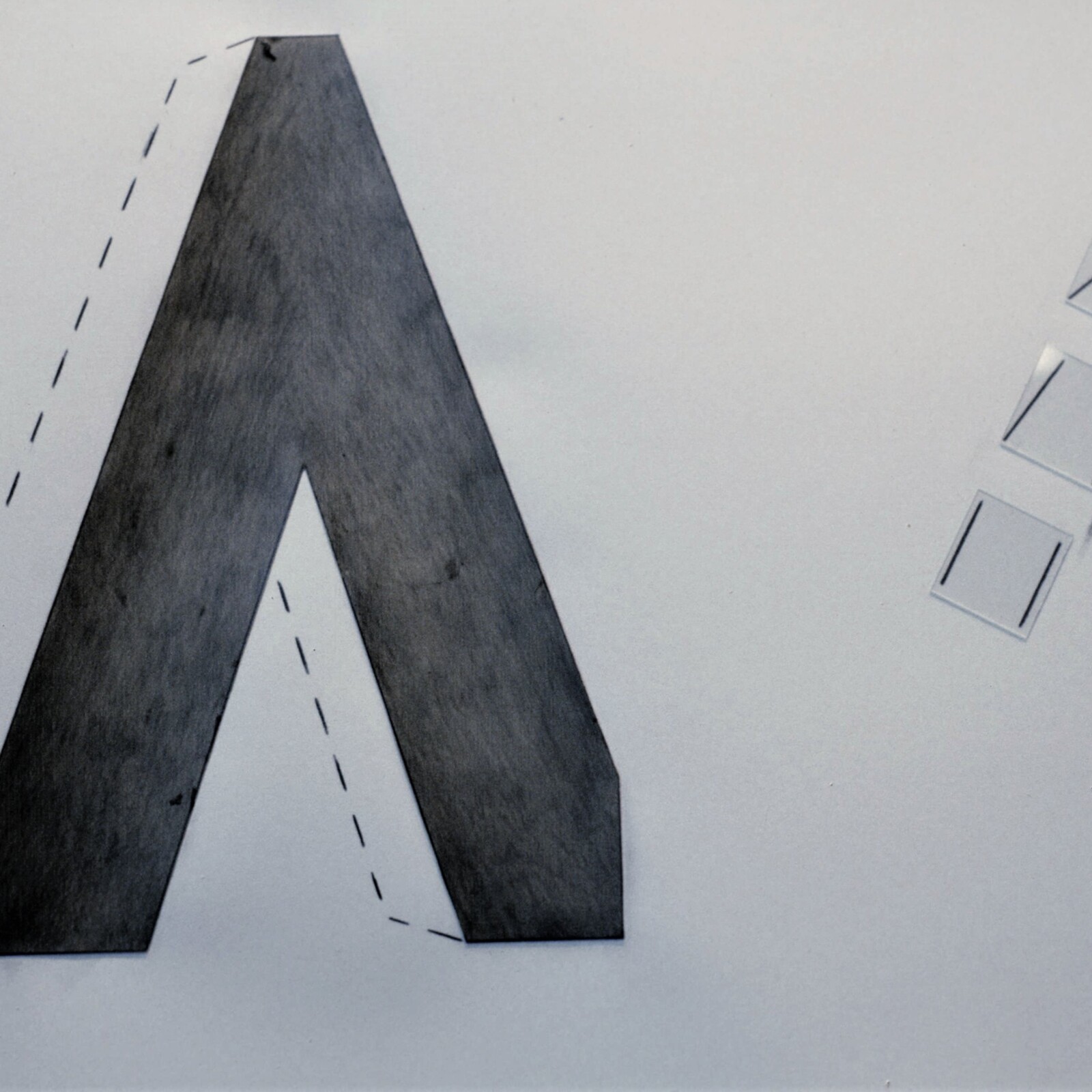https://lynnbook.s3.amazonaws.com/flat_media/EarlyWorks_Drawing_SymbolicEquivalences_photoslide05_.jpg
