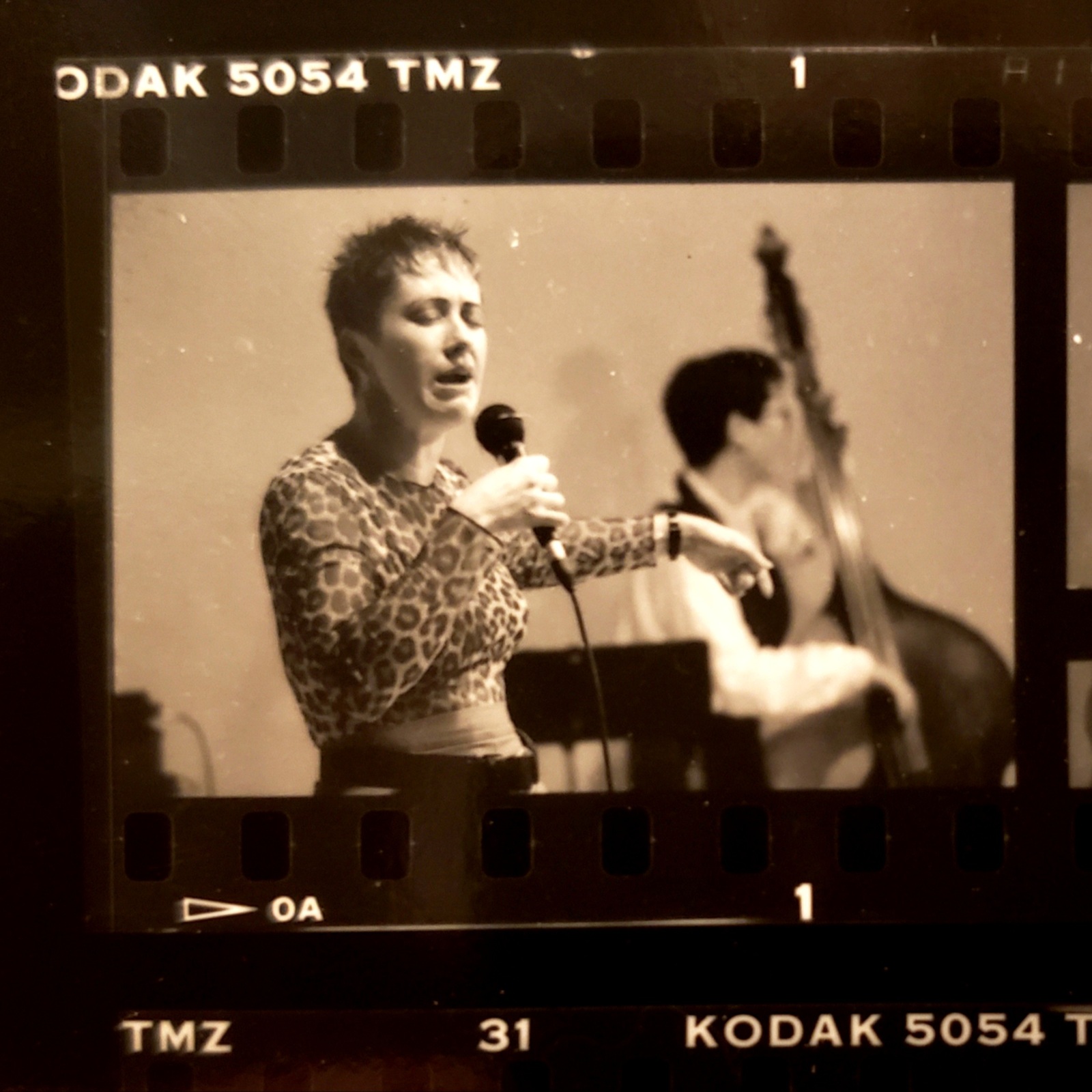 Book + Aoki, 1995, Chicago, Chicago Filmmakers, concert performance, photo documentation 01