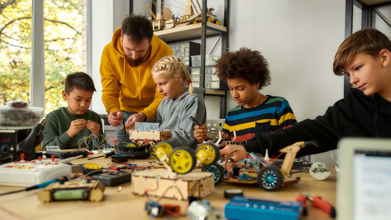 How Project-Based Learning Aligns with Effective Teaching Frameworks