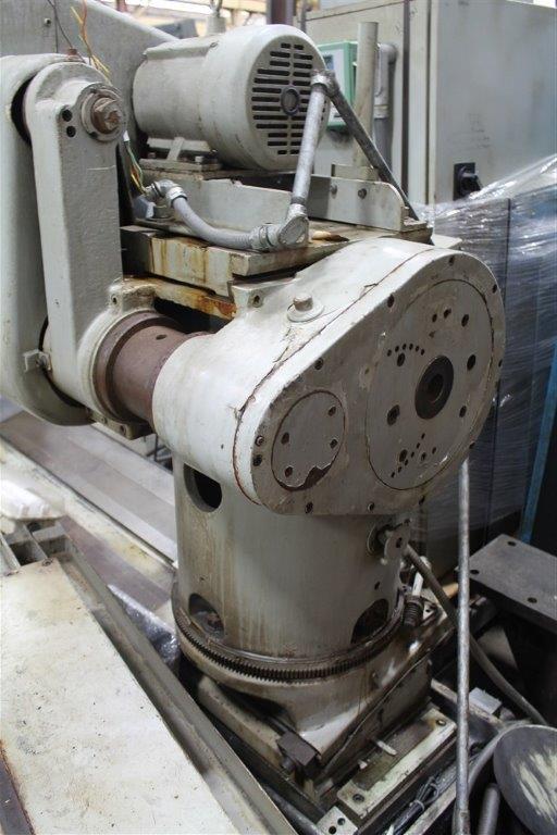 52 X 072 Grinders, Cylinder Machine Hub