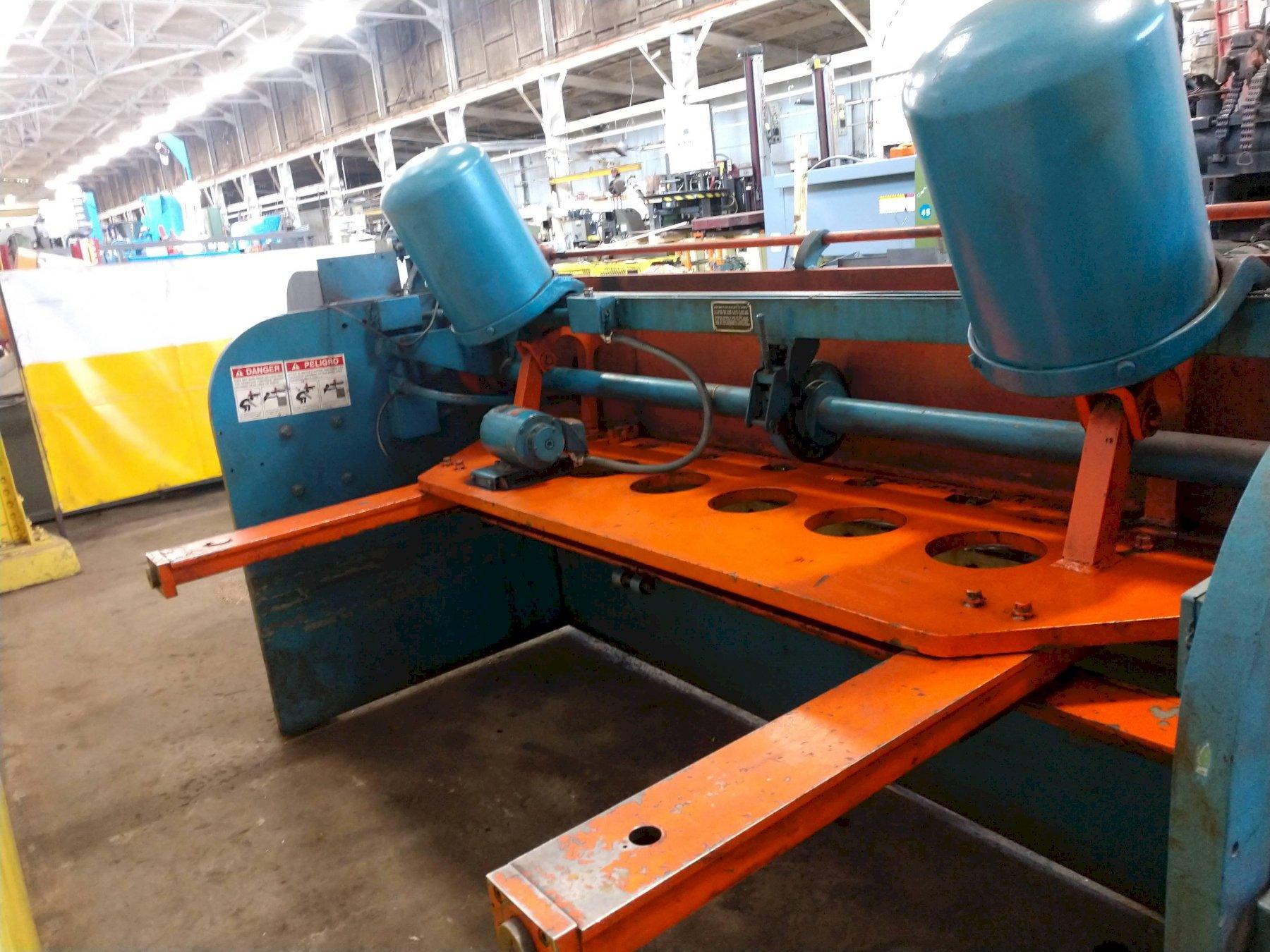 10′ X 1/4″ CINCINNATI MODEL 1810 “AUTOSHEAR” POWER SQUARING SHEAR