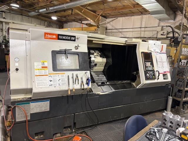 Mazak QTN-350 CNC Lathe, 2004 – Chip Conveyor, Tailstock, Tool Presetter