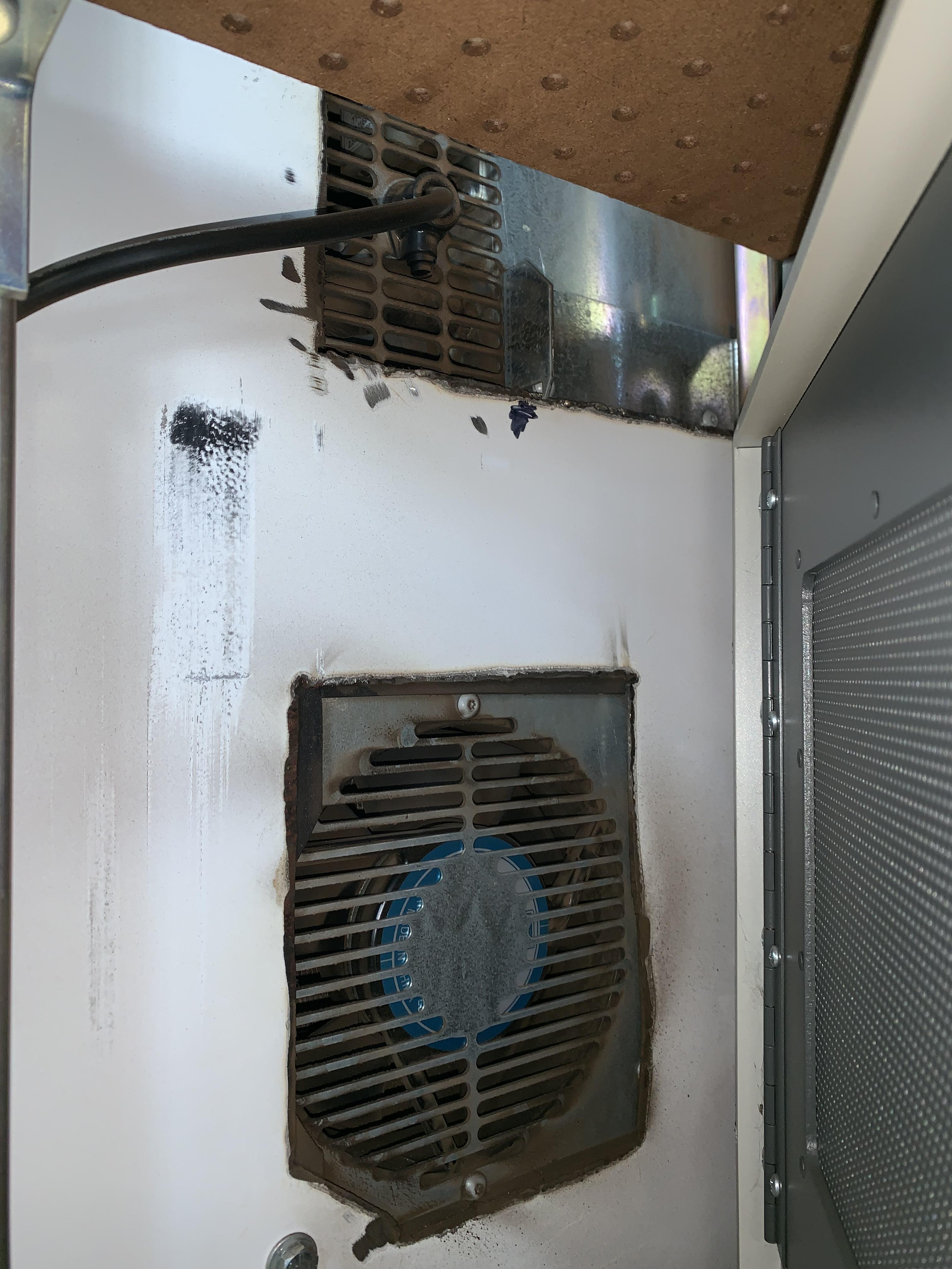 HOFFMAN MCLEAN MODEL M17 ELECTRONIC ENCLOSURE AIR CONDITIONER STOCK 10832