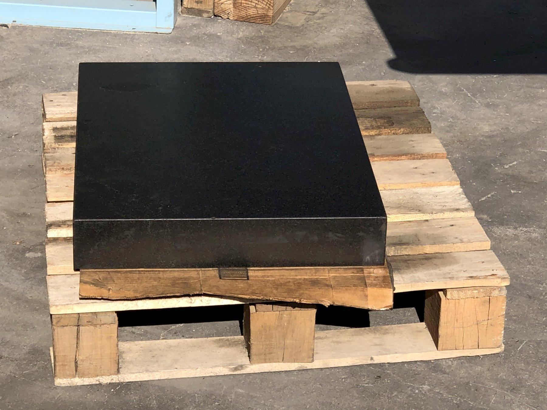 STARRETT Granite Surface Plates Machine Hub