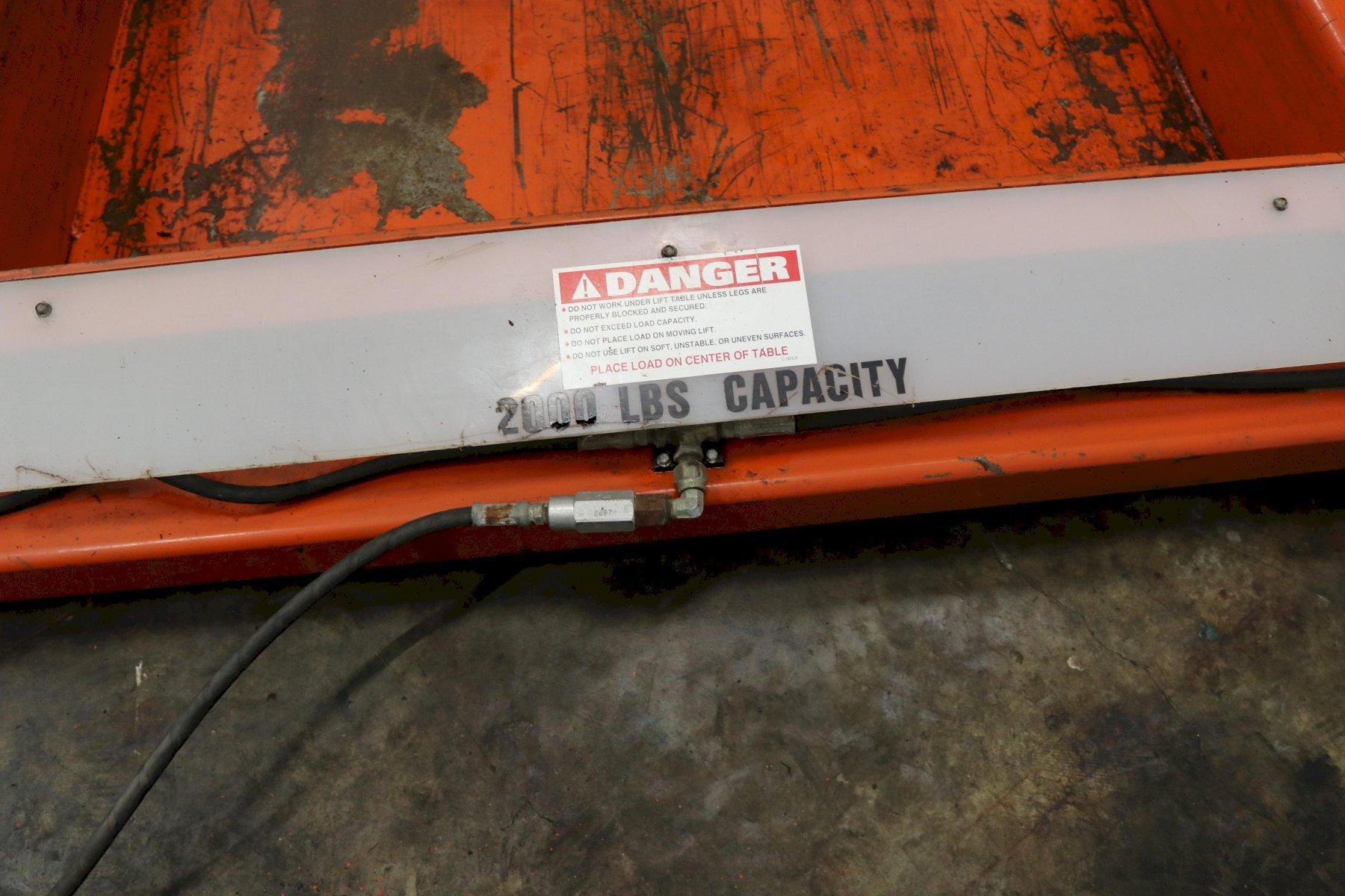 LEE ENGINEERING TILTING LIFT STOCK 11956