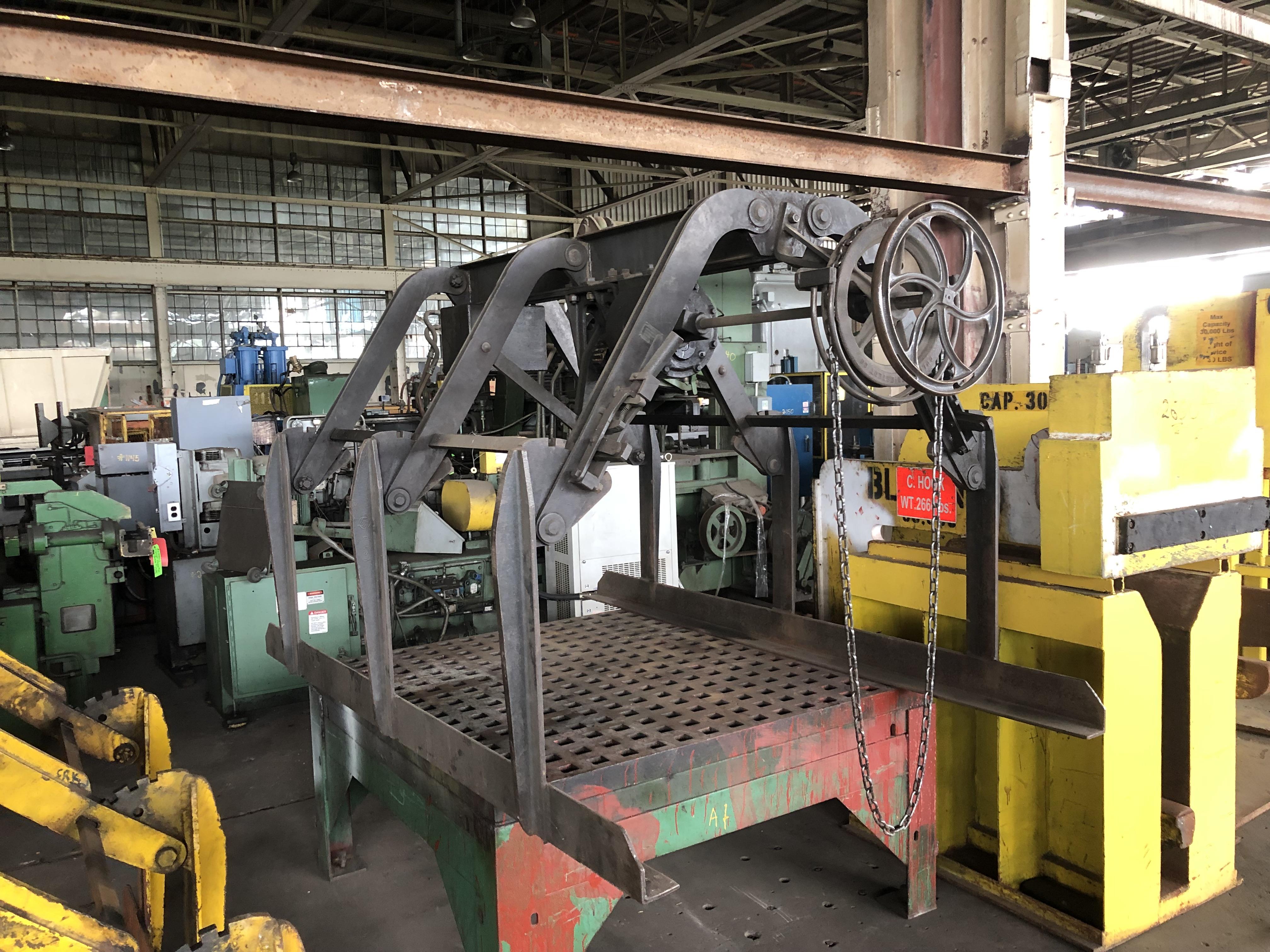 10,000 LB CF Sheet Lifter G2000 Inc.