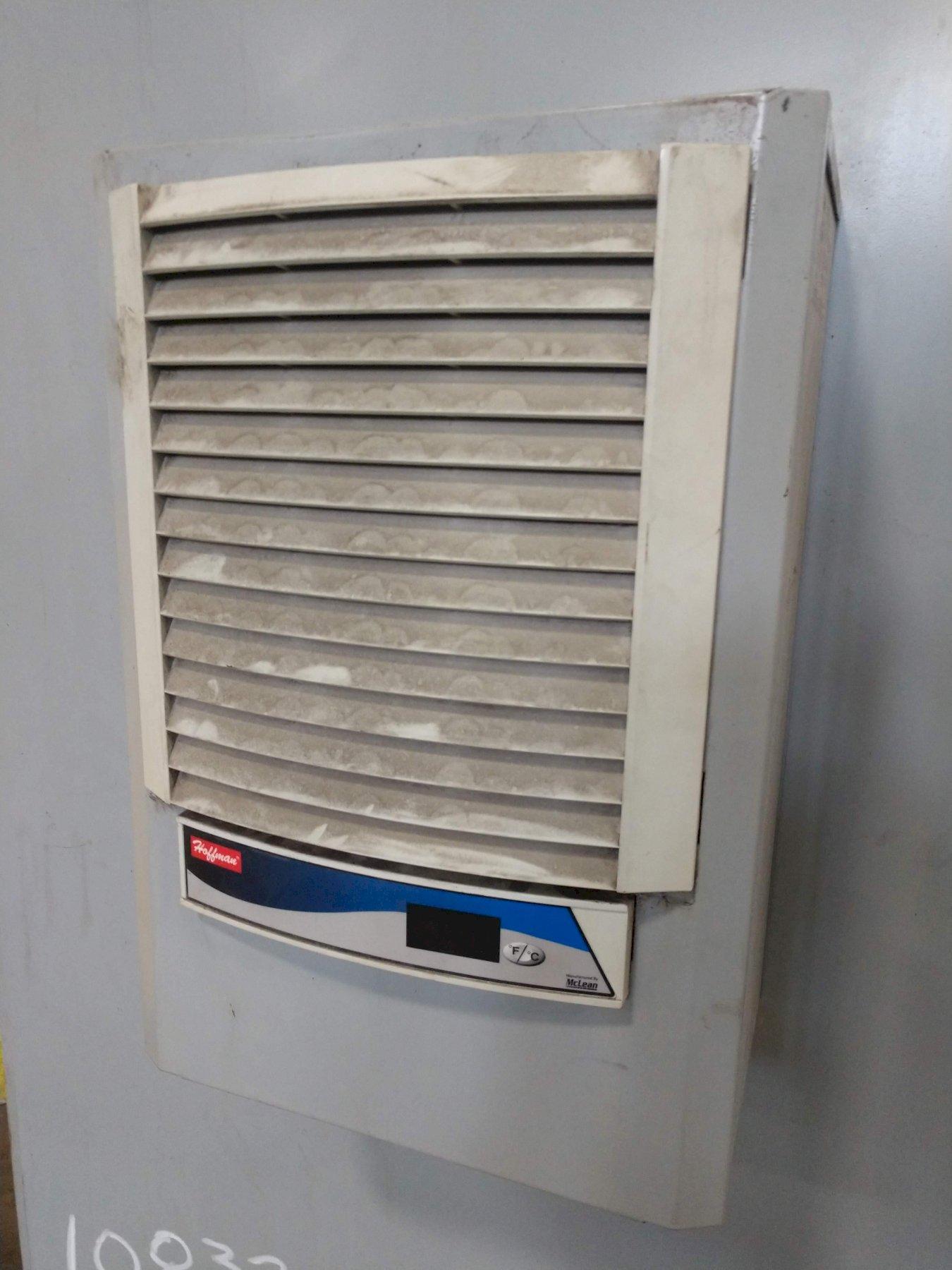 HOFFMAN MCLEAN MODEL M17 ELECTRONIC ENCLOSURE AIR CONDITIONER STOCK 10832