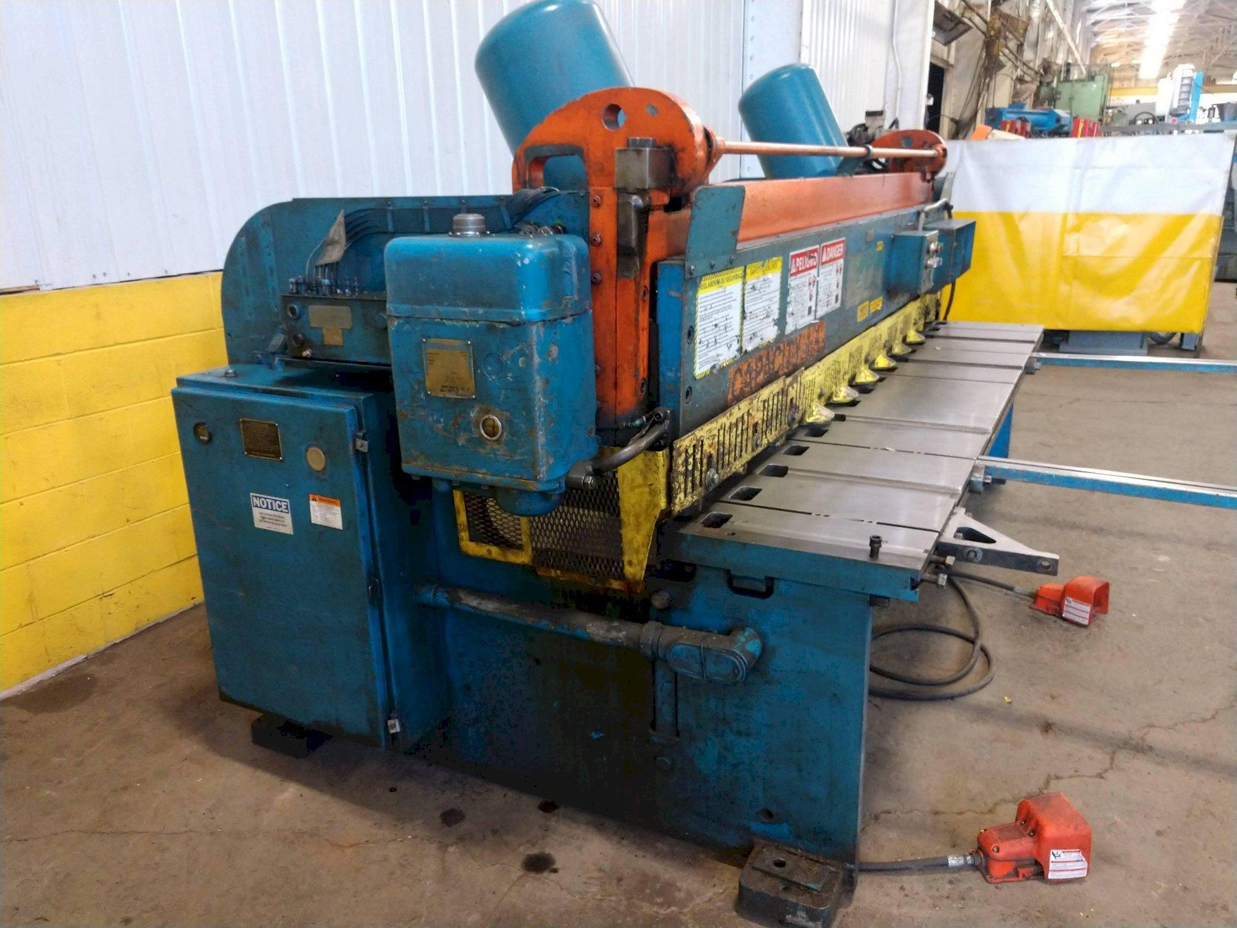 10′ X 1/4″ CINCINNATI MODEL 1810 “AUTOSHEAR” POWER SQUARING SHEAR