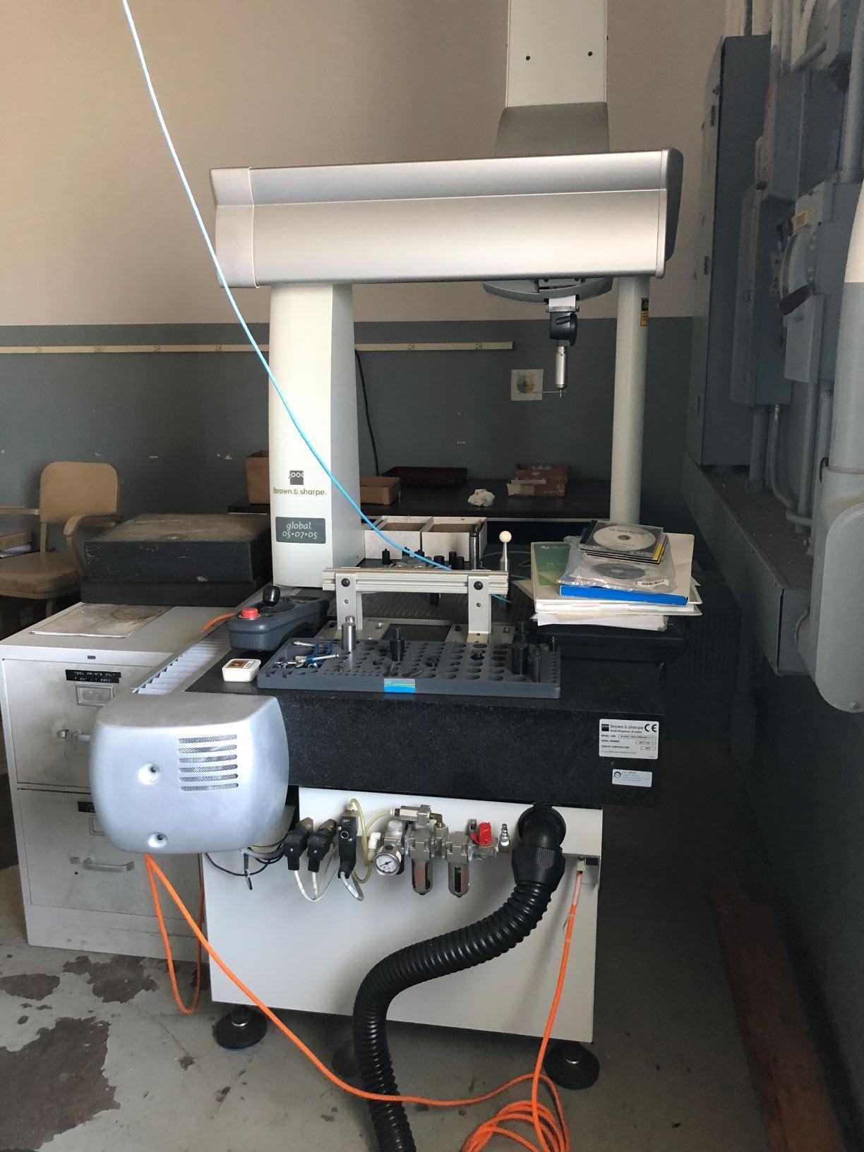Brown & Sharpe Global Performance 5/7/5 Coordinate Measuring Machine
